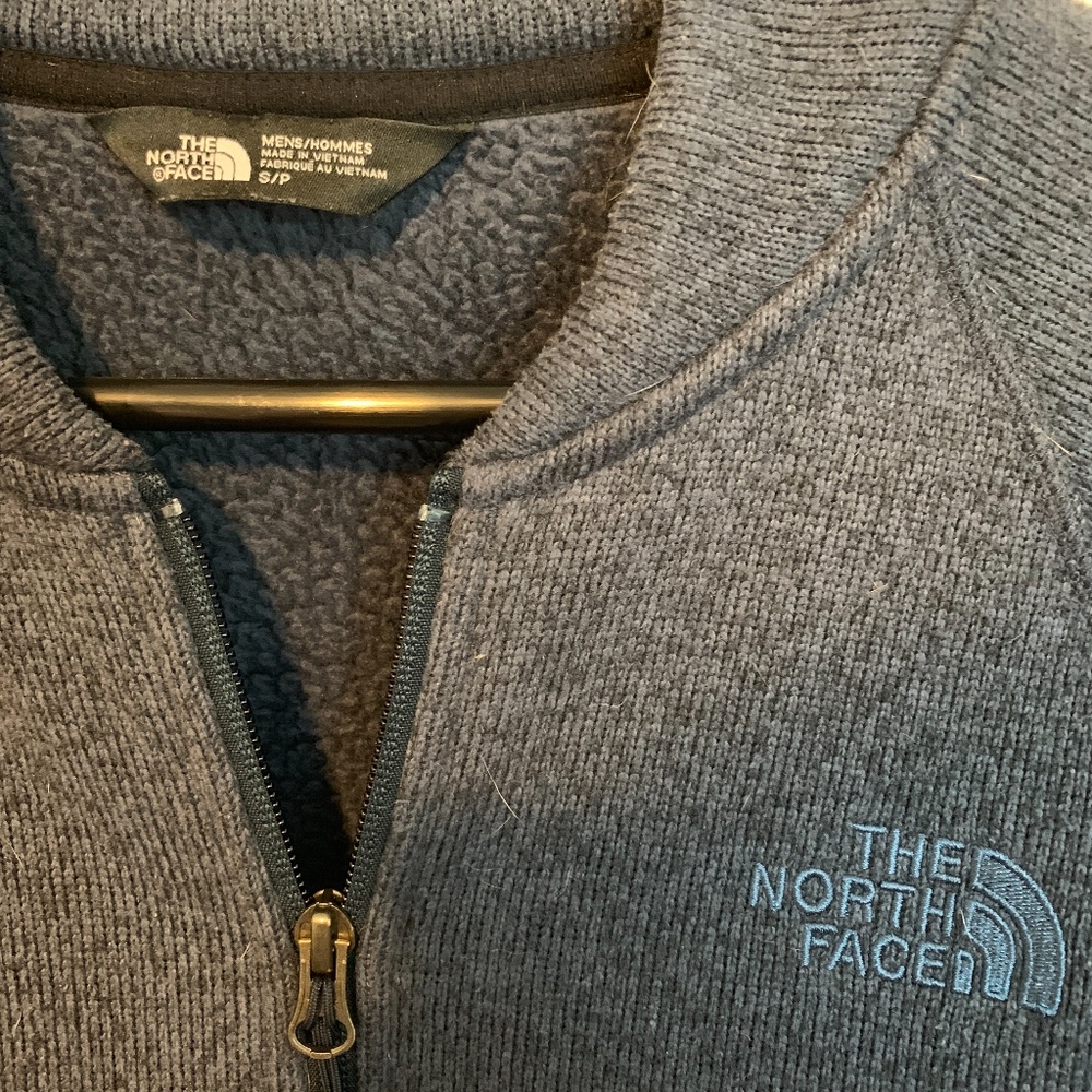 The North Face Men's zip up fleece - Picture 2 of 2